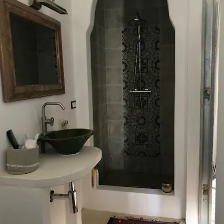Casa Fiume Лечче